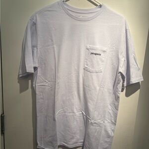 Patagonia Pocket Tshirt Medium Mountains